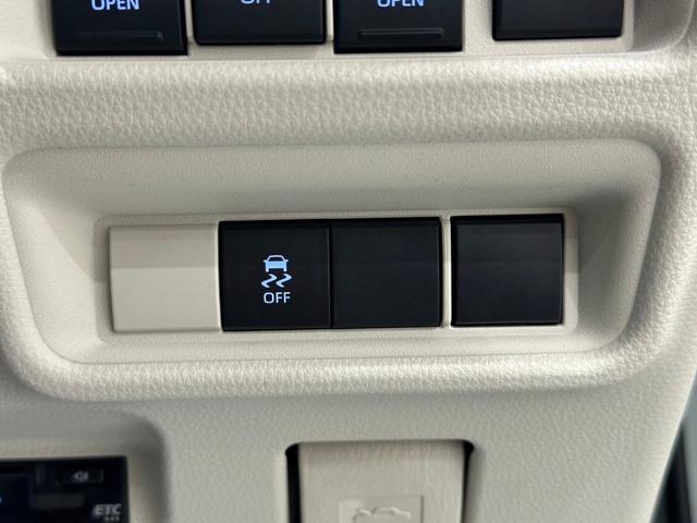 シエンタ ハイブリッドZ 衝突被害軽減システム レーンキープアシスト オートマチックハイビーム ドライブレコーダー ナビ バックカメラ スマートキー フルフラット 3列シート 禁煙車(44枚目)