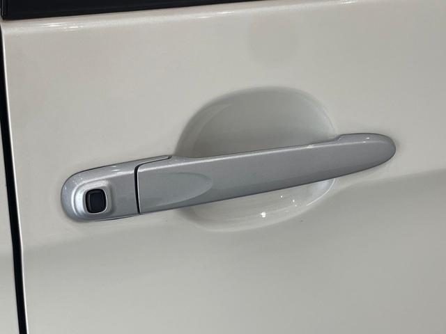 ルーミー カスタムG フルセグナビ ETC 衝突被害軽減ブレーキ バックカメラ 両側電動スライドドア クルーズコントロール ステリモ アイドリングストップ 横滑り防止 スマートキー(17枚目)