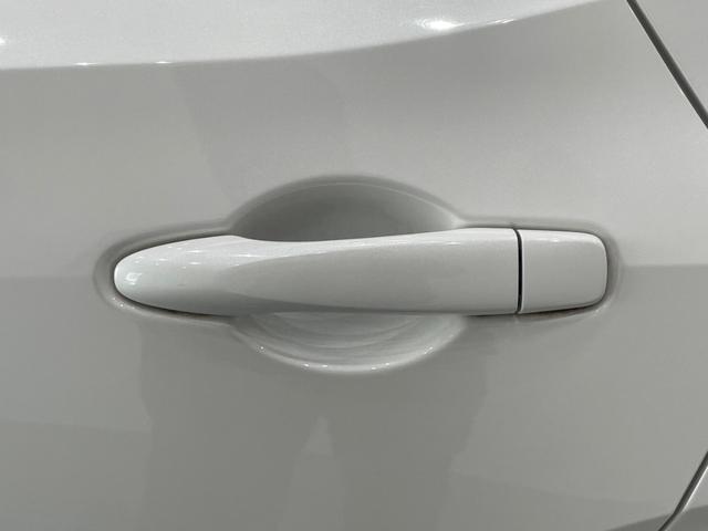 ノート Ｓ　ワンセグナビ　ドライブレコーダー　ＥＴＣ　レーンキープアシスト　電動パーキング　Ｂｌｕｅｔｏｏｔｈ接続　オートワイパー　オートライト（18枚目）