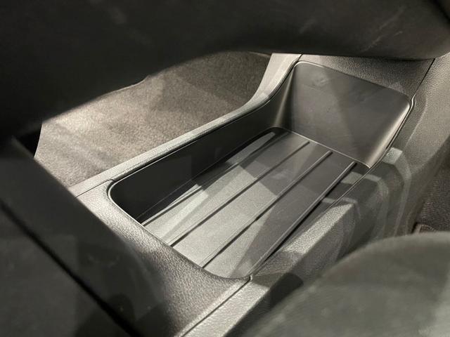 ノート Ｓ　ワンセグナビ　ドライブレコーダー　ＥＴＣ　レーンキープアシスト　電動パーキング　Ｂｌｕｅｔｏｏｔｈ接続　オートワイパー　オートライト（58枚目）