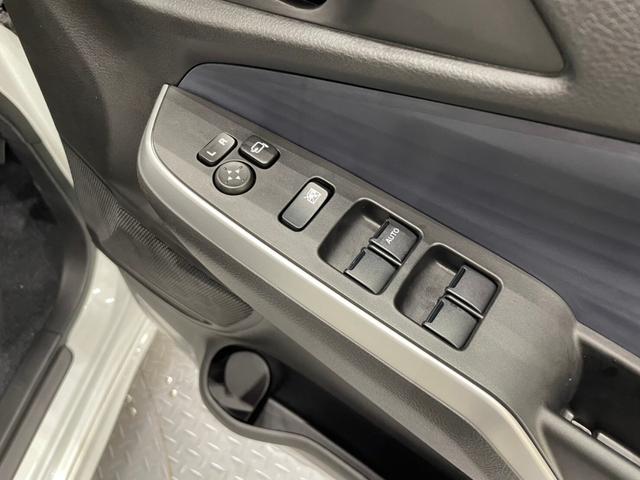 ソリオ ハイブリッドＭＺ　全方位モニター付メモリーナビ装着車　禁煙車　両側電動スライドドア　シートヒーター　アダプティブクルーズコントロール　ステリモ　スマートキー（62枚目）