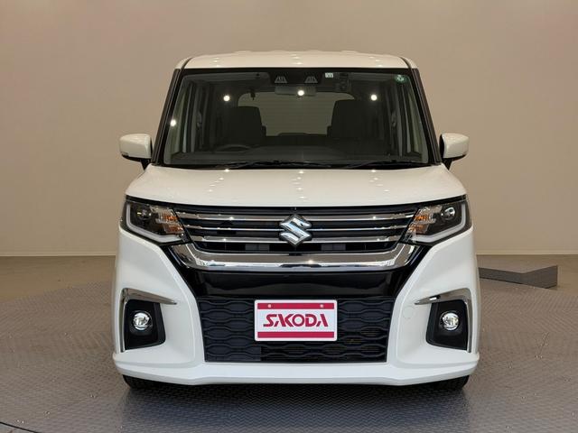 ソリオ ハイブリッドＭＺ　ディスプレイオーディオ　バックカメラ　ドライブレコーダー　両側電動スライドドア　アダプティブクルーズコントロール　ステリモ　スズキセーフティサポート　パーキングセンサ―　シートヒーター　オートライト（7枚目）