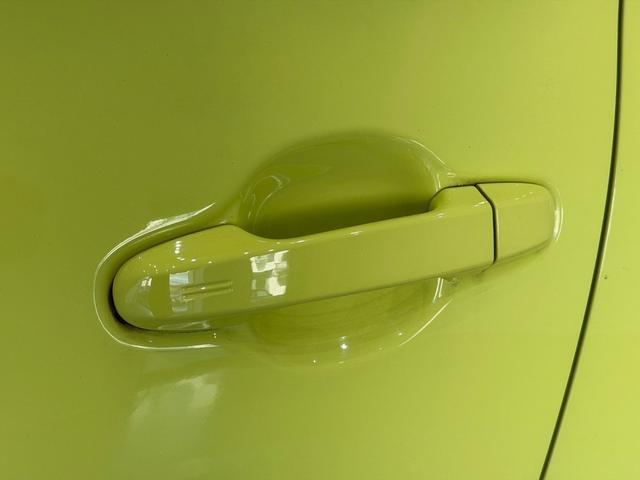 シエンタ ハイブリッドＧ　ナビ　バックカメラ　ＥＴＣ　両側電動スライドドア　ステリモ　３列シート　スマートキー　オートエアコン　アイドリングストップ　横滑り防止　シートヒーター（16枚目）