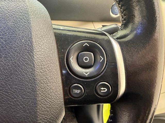 シエンタ ハイブリッドＧ　ナビ　バックカメラ　ＥＴＣ　両側電動スライドドア　ステリモ　３列シート　スマートキー　オートエアコン　アイドリングストップ　横滑り防止　シートヒーター（45枚目）