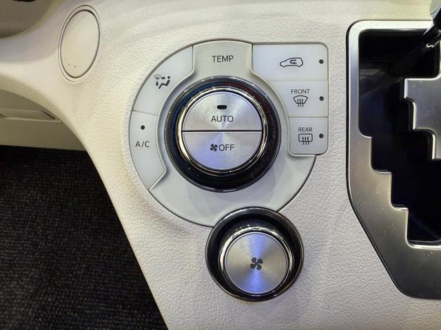 シエンタ ハイブリッドＧ　ナビ　バックカメラ　ＥＴＣ　両側電動スライドドア　ステリモ　３列シート　スマートキー　オートエアコン　アイドリングストップ　横滑り防止　シートヒーター（60枚目）