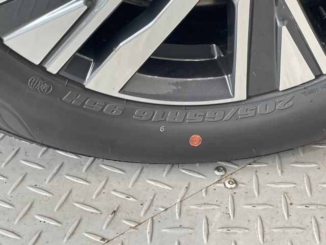 セレナ ｅ－パワー　ハイウェイスターＶ　２．３インチナビ　アラウンドビューモニター　ＥＴＣ　両側電動スライドドア　アダプティブクルーズコントロール　ステリモ　衝突被害軽減ブレーキ　パーキングセンサ―　３列シート　スマートキー（13枚目）