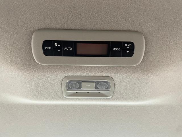 セレナ ｅ－パワー　ハイウェイスターＶ　２．３インチナビ　アラウンドビューモニター　ＥＴＣ　両側電動スライドドア　アダプティブクルーズコントロール　ステリモ　衝突被害軽減ブレーキ　パーキングセンサ―　３列シート　スマートキー（43枚目）