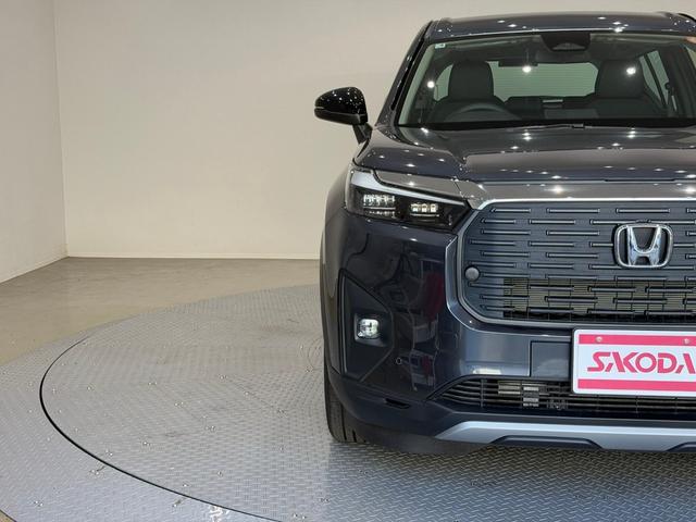 WR-V Z ブラックスタイル ホンダセンシング バックカメラ アダプティブクルーズコントロール ステリモ フロントフォグランプ アルミホイール アイドリングストップ パーキングセンサ― スマートキー(6枚目)