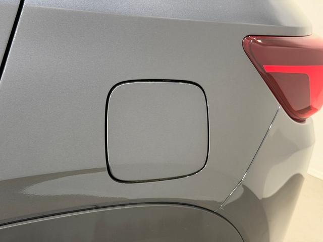 WR-V Z ブラックスタイル ホンダセンシング バックカメラ アダプティブクルーズコントロール ステリモ フロントフォグランプ アルミホイール アイドリングストップ パーキングセンサ― スマートキー(17枚目)