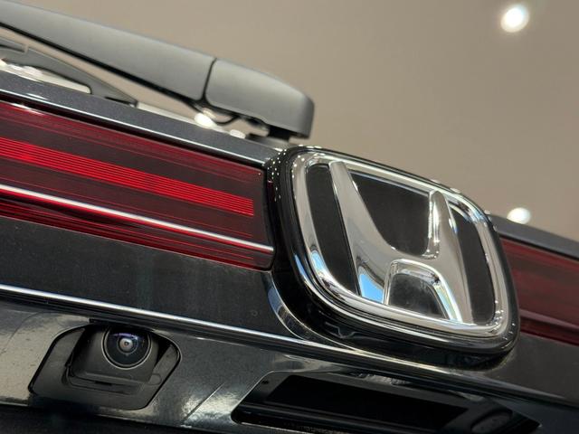 WR-V Z ブラックスタイル ホンダセンシング バックカメラ アダプティブクルーズコントロール ステリモ フロントフォグランプ アルミホイール アイドリングストップ パーキングセンサ― スマートキー(23枚目)