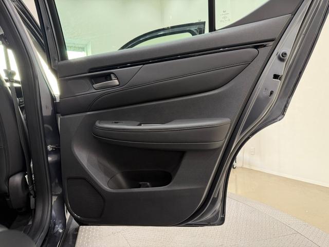 WR-V Z ブラックスタイル ホンダセンシング バックカメラ アダプティブクルーズコントロール ステリモ フロントフォグランプ アルミホイール アイドリングストップ パーキングセンサ― スマートキー(40枚目)
