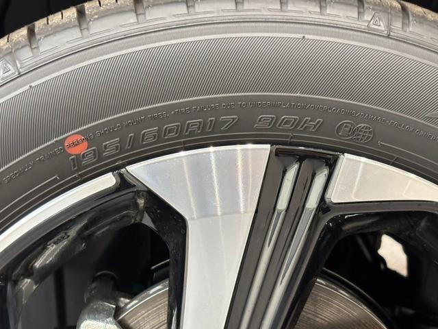 ライズ Ｚ　衝突被害軽減ブレーキ　パーキングセンサ―　バックカメラ　アダプティブクルーズコントロール　ステリモ　電子パーキング　ＵＳＢソケット　オートライト　スマートキー　フォグランプ　アルミホイール（12枚目）