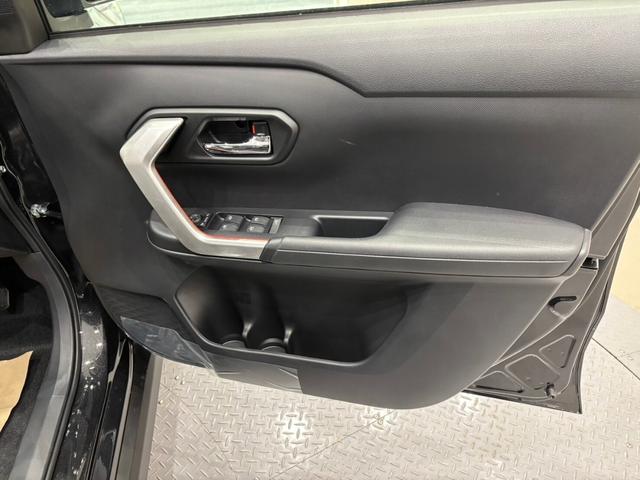 ライズ Ｚ　衝突被害軽減ブレーキ　パーキングセンサ―　バックカメラ　アダプティブクルーズコントロール　ステリモ　電子パーキング　ＵＳＢソケット　オートライト　スマートキー　フォグランプ　アルミホイール（41枚目）