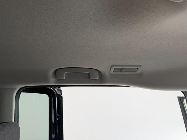 セレナ ハイウェイスターＶ　ドライブレコーダー　バックカメラ　ナビ　オートクルーズコントロール　両側電動スライドドア　オートマチックハイビーム　オートライト　スマートキー　アイドリングストップ　電動格納ミラー　３列シート　ＣＶＴ（42枚目）