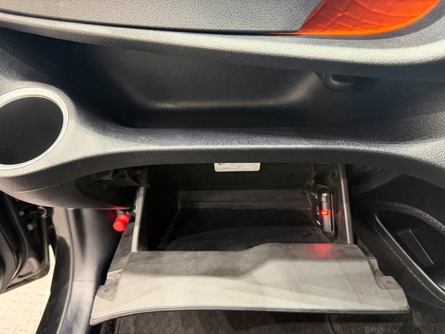 シエンタ Ｇ　ドライブレコーダー　ＥＴＣ　ナビ　ＴＶ　クリアランスソナー　レーンアシスト　衝突被害軽減システム　両側電動スライドドア　オートマチックハイビーム　スマートキー　アイドリングストップ　電動格納ミラー（52枚目）