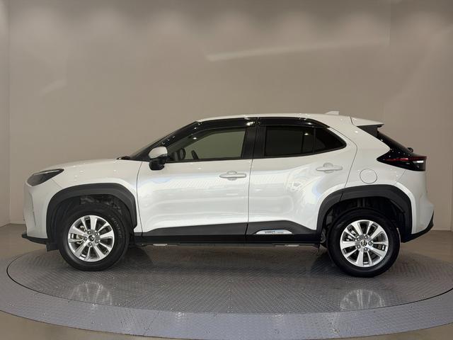 ヤリスクロス Ｇ　ドライブレコーダー　ＥＴＣ　バックカメラ　オートクルーズコントロール　レーンアシスト　衝突被害軽減システム　ナビ　ＴＶ　オートマチックハイビーム　オートライト　アルミホイール　スマートキー（19枚目）