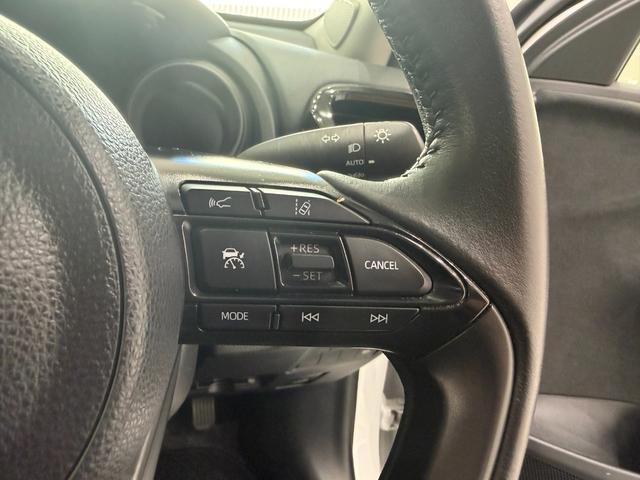 ヤリスクロス Ｇ　ドライブレコーダー　ＥＴＣ　バックカメラ　オートクルーズコントロール　レーンアシスト　衝突被害軽減システム　ナビ　ＴＶ　オートマチックハイビーム　オートライト　アルミホイール　スマートキー（47枚目）