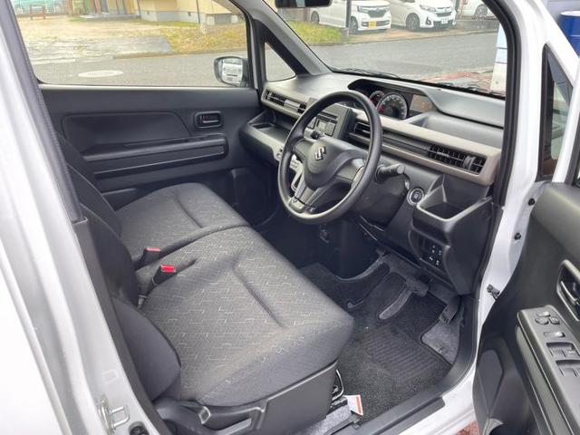 FX シートヒーター 運転席/EBD付ABS/横滑り防止装置/アイドリングストップ/エアバッグ 運転席/エアバッグ 助手席/衝突安全ボディ/パワーウインドウ/エンジンスタートボタン/オートエアコン 禁煙車(5枚目)