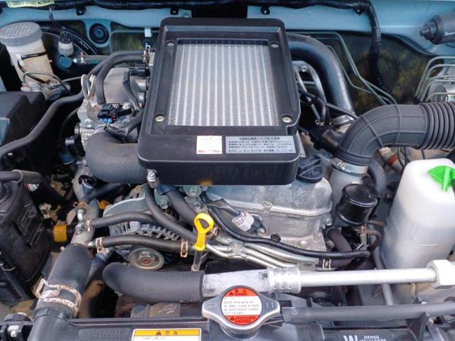 ＡＺオフロード ４ＷＤ　ＸＣ　保証書／社外　ナビ／ＡＢＳ／ワンセグＴＶ／ルーフレール／衝突安全ボディ／アルミホイール　純正　１６インチ／パワーウインドウ／キーレスエントリー／パワーステアリング／マニュアルエアコン／ユーザー買取車（40枚目）
