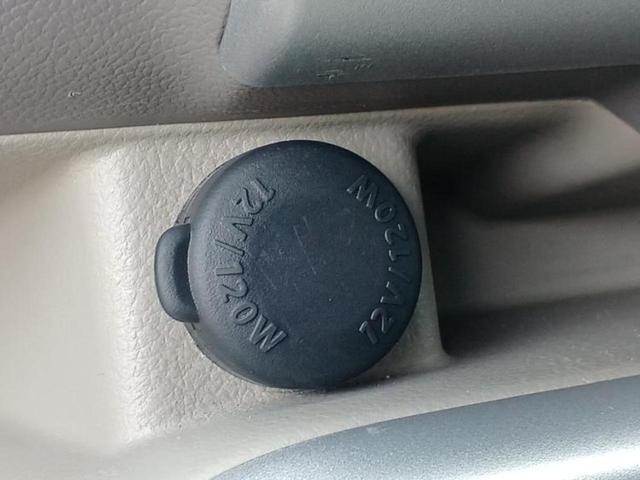 エブリイワゴン 4WD PZターボスペシャル 保証書/社外 SDナビ/セーフティサポート(スズキ)/両側電動スライドドア/シートヒーター 運転席/オートステップ/ヘッドランプ HID/Bluetooth接続/ETC/EBD付ABS ターボ 4WD(31枚目)