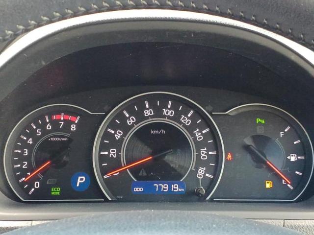 ヴォクシー ＺＳキラメキ３　新品タイヤ／保証書／社外　９インチ　ＳＤナビ／フリップダウンモニター　社外　９インチ／トヨタセーフティセンス／両側電動スライドドア／車線逸脱防止支援システム／ヘッドランプ　ＬＥＤ　衝突被害軽減システム（12枚目）