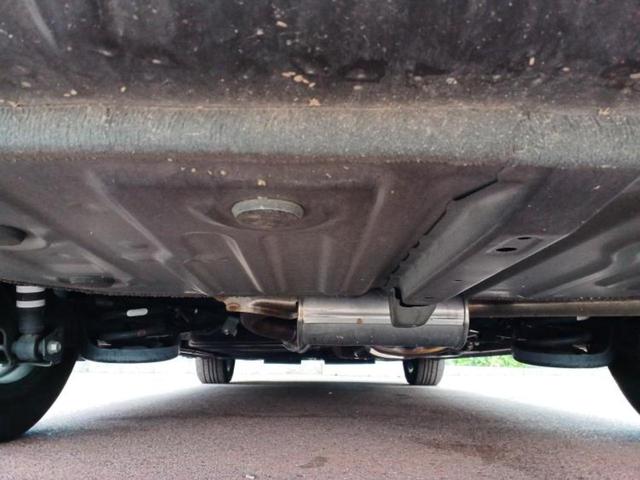 ヴォクシー ＺＳキラメキ３　新品タイヤ／保証書／社外　９インチ　ＳＤナビ／フリップダウンモニター　社外　９インチ／トヨタセーフティセンス／両側電動スライドドア／車線逸脱防止支援システム／ヘッドランプ　ＬＥＤ　衝突被害軽減システム（42枚目）