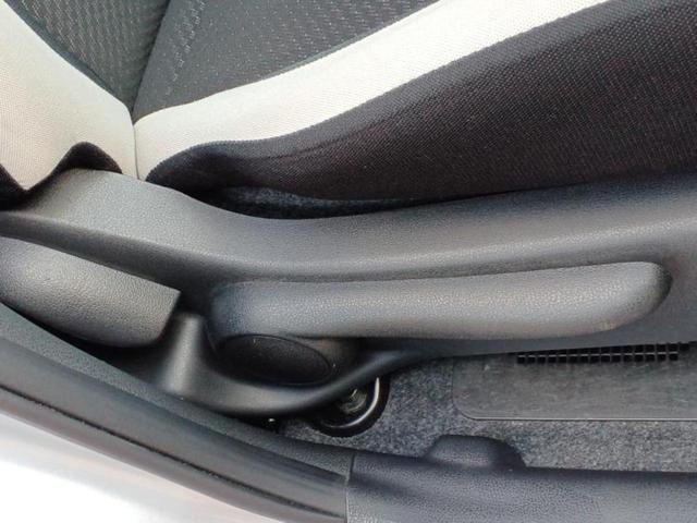 ノート eパワーX 保証書/純正 SDナビ/インテリジェントルームミラー/エマージェンシーブレーキ/アラウンドビューモニター/車線逸脱防止支援システム/ヘッドランプ LED/Bluetooth接続/ETC 全周囲カメラ(38枚目)