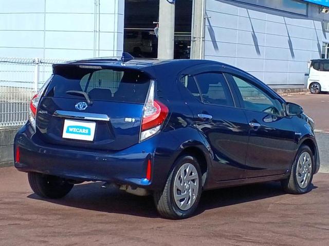 アクア Ｓスタイルブラック　保証書／社外　ＳＤナビ／トヨタセーフティセンス／車線逸脱防止支援システム／ヘッドランプ　ＬＥＤ／Ｂｌｕｅｔｏｏｔｈ接続／ＥＴＣ／ＥＢＤ付ＡＢＳ／横滑り防止装置／バックモニター／フルセグＴＶ（3枚目）