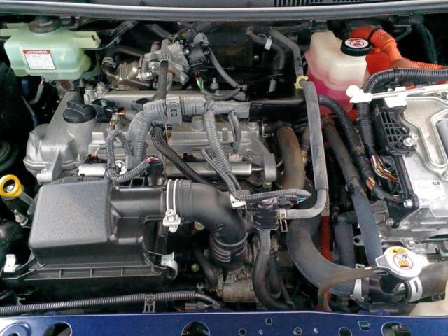 アクア Ｓスタイルブラック　保証書／社外　ＳＤナビ／トヨタセーフティセンス／車線逸脱防止支援システム／ヘッドランプ　ＬＥＤ／Ｂｌｕｅｔｏｏｔｈ接続／ＥＴＣ／ＥＢＤ付ＡＢＳ／横滑り防止装置／バックモニター／フルセグＴＶ（43枚目）