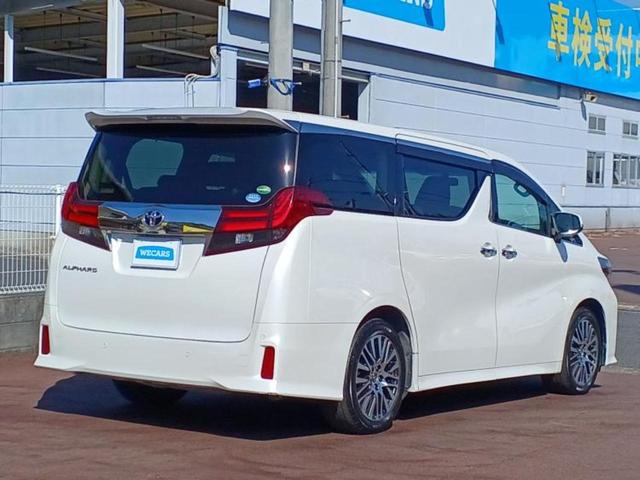 アルファード Ｓ　Ａパッケージ　新品タイヤ／保証書／純正　９インチ　ＳＤナビ／フリップダウンモニター　純正　１１インチ／衝突安全装置／両側電動スライドドア／ヘッドランプ　ＬＥＤ／ＵＳＢジャック／Ｂｌｕｅｔｏｏｔｈ接続／ＥＴＣ（3枚目）