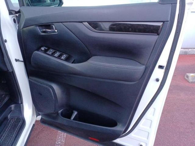 アルファード Ｓ　Ａパッケージ　新品タイヤ／保証書／純正　９インチ　ＳＤナビ／フリップダウンモニター　純正　１１インチ／衝突安全装置／両側電動スライドドア／ヘッドランプ　ＬＥＤ／ＵＳＢジャック／Ｂｌｕｅｔｏｏｔｈ接続／ＥＴＣ（22枚目）