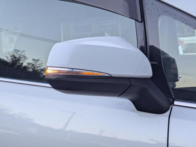 アルファード Ｓ　Ａパッケージ　新品タイヤ／保証書／純正　９インチ　ＳＤナビ／フリップダウンモニター　純正　１１インチ／衝突安全装置／両側電動スライドドア／ヘッドランプ　ＬＥＤ／ＵＳＢジャック／Ｂｌｕｅｔｏｏｔｈ接続／ＥＴＣ（41枚目）