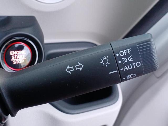 Ｎ－ＢＯＸ ヒョウジュン　保証書／ディスプレイオーディオ８インチ／ホンダセンシング／電動スライドドア／車線逸脱防止支援システム／ヘッドランプ　ＬＥＤ／Ｂｌｕｅｔｏｏｔｈ接続／ＥＢＤ付ＡＢＳ／横滑り防止装置　衝突被害軽減システム（13枚目）