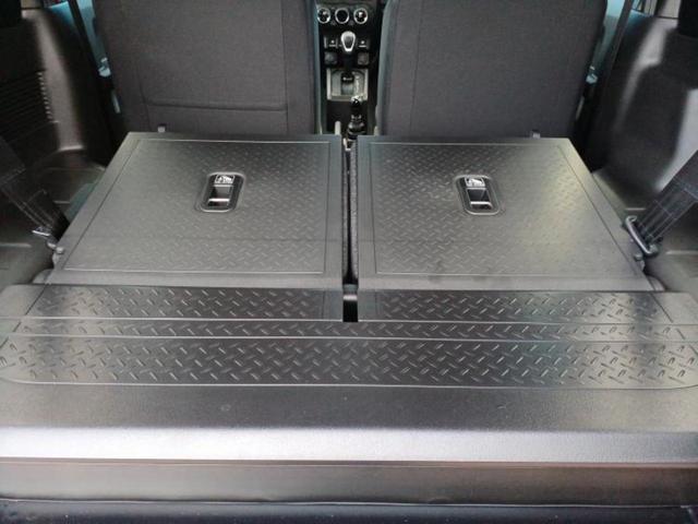 ジムニー ４ＷＤ　ＸＣ　保証書／純正　８インチ　メモリーナビ／セーフティサポート（スズキ）／シートヒーター　前席／車線逸脱防止支援システム／ドライブレコーダー　前後／ヘッドランプ　ＬＥＤ／Ｂｌｕｅｔｏｏｔｈ接続／ＡＢＳ（19枚目）