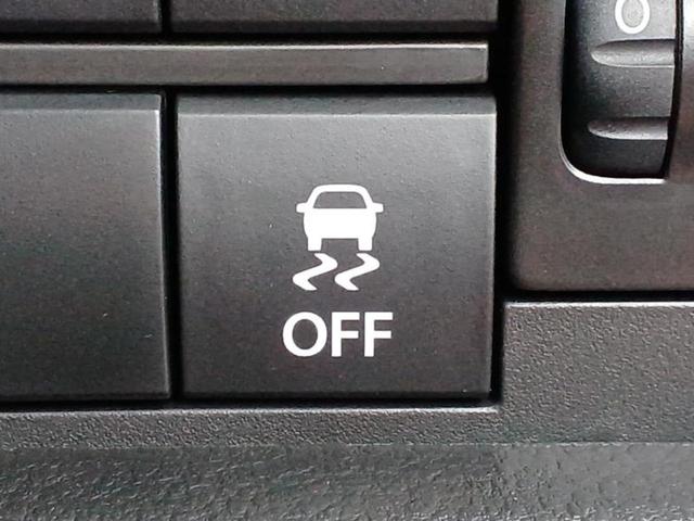 ＷＥＣＡＲＳの展示場では実際に見て、触ってお車をお選びいただけます！知識の豊富な営業スタッフが様々なカーライフをご提案いたします！