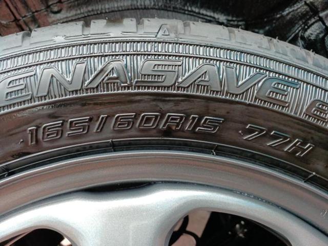 ＷＥＣＡＲＳの展示場では実際に見て、触ってお車をお選びいただけます！知識の豊富な営業スタッフが様々なカーライフをご提案いたします！