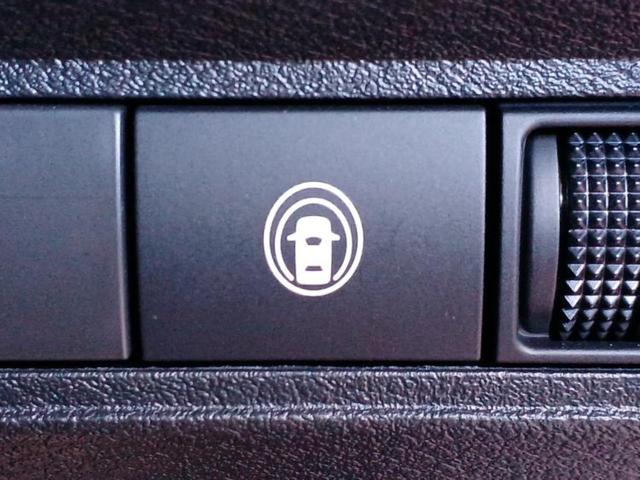 ノート Ｘ　保証書／純正　９インチ　メモリーナビ／エマージェンシーブレーキ／車線逸脱防止支援システム／ヘッドランプ　ＬＥＤ／ＵＳＢジャック／Ｂｌｕｅｔｏｏｔｈ接続／ＥＢＤ付ＡＢＳ／横滑り防止装置　バックカメラ（18枚目）