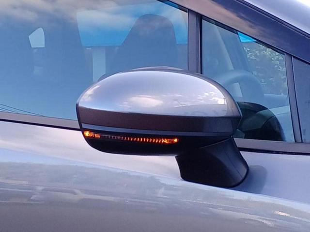 ノート Ｘ　保証書／純正　９インチ　メモリーナビ／エマージェンシーブレーキ／車線逸脱防止支援システム／ヘッドランプ　ＬＥＤ／ＵＳＢジャック／Ｂｌｕｅｔｏｏｔｈ接続／ＥＢＤ付ＡＢＳ／横滑り防止装置　バックカメラ（37枚目）