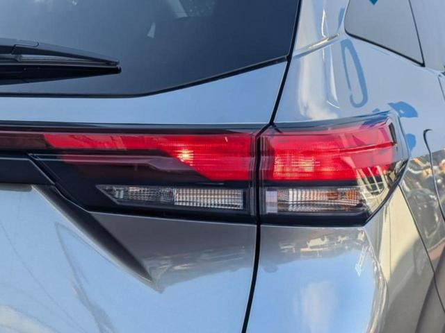 ノート Ｘ　保証書／純正　９インチ　メモリーナビ／エマージェンシーブレーキ／車線逸脱防止支援システム／ヘッドランプ　ＬＥＤ／ＵＳＢジャック／Ｂｌｕｅｔｏｏｔｈ接続／ＥＢＤ付ＡＢＳ／横滑り防止装置　バックカメラ（50枚目）