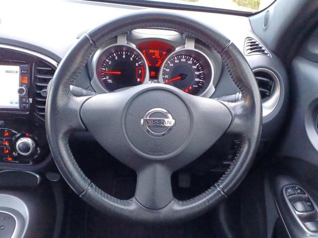 ジューク １５ＲＸ　新品タイヤ／保証書／純正　ＳＤナビ／アラウンドビューモニター／ドライブレコーダー　前後／ヘッドランプ　ＨＩＤ／Ｂｌｕｅｔｏｏｔｈ接続／ＥＴＣ／ＥＢＤ付ＡＢＳ／横滑り防止装置／フルセグＴＶ／ＤＶＤ（13枚目）