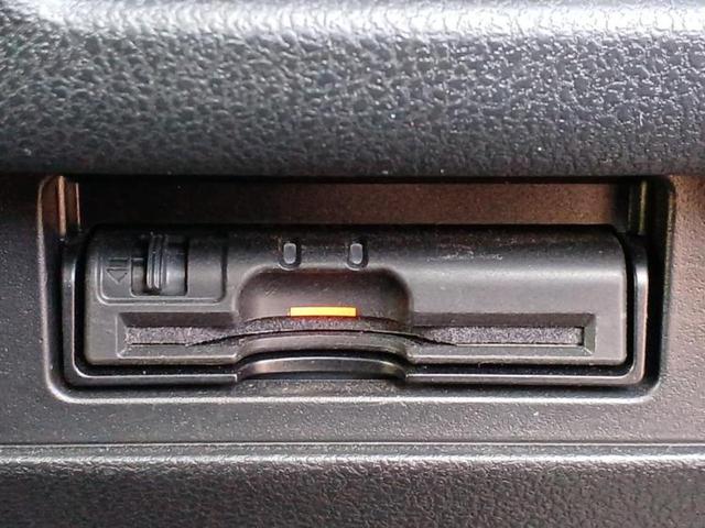 ジューク １５ＲＸ　新品タイヤ／保証書／純正　ＳＤナビ／アラウンドビューモニター／ドライブレコーダー　前後／ヘッドランプ　ＨＩＤ／Ｂｌｕｅｔｏｏｔｈ接続／ＥＴＣ／ＥＢＤ付ＡＢＳ／横滑り防止装置／フルセグＴＶ／ＤＶＤ（17枚目）