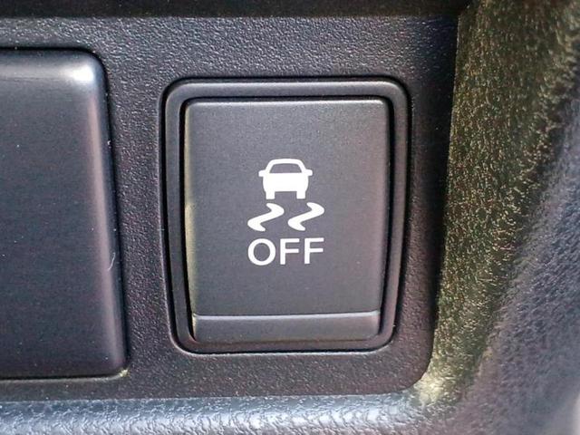 ジューク １５ＲＸ　新品タイヤ／保証書／純正　ＳＤナビ／アラウンドビューモニター／ドライブレコーダー　前後／ヘッドランプ　ＨＩＤ／Ｂｌｕｅｔｏｏｔｈ接続／ＥＴＣ／ＥＢＤ付ＡＢＳ／横滑り防止装置／フルセグＴＶ／ＤＶＤ（18枚目）