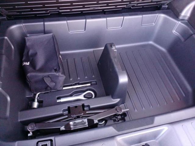 ジューク １５ＲＸ　新品タイヤ／保証書／純正　ＳＤナビ／アラウンドビューモニター／ドライブレコーダー　前後／ヘッドランプ　ＨＩＤ／Ｂｌｕｅｔｏｏｔｈ接続／ＥＴＣ／ＥＢＤ付ＡＢＳ／横滑り防止装置／フルセグＴＶ／ＤＶＤ（24枚目）