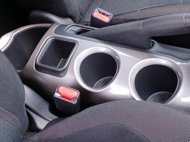 ジューク １５ＲＸ　新品タイヤ／保証書／純正　ＳＤナビ／アラウンドビューモニター／ドライブレコーダー　前後／ヘッドランプ　ＨＩＤ／Ｂｌｕｅｔｏｏｔｈ接続／ＥＴＣ／ＥＢＤ付ＡＢＳ／横滑り防止装置／フルセグＴＶ／ＤＶＤ（30枚目）