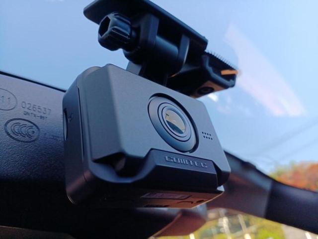 ジューク １５ＲＸ　新品タイヤ／保証書／純正　ＳＤナビ／アラウンドビューモニター／ドライブレコーダー　前後／ヘッドランプ　ＨＩＤ／Ｂｌｕｅｔｏｏｔｈ接続／ＥＴＣ／ＥＢＤ付ＡＢＳ／横滑り防止装置／フルセグＴＶ／ＤＶＤ（32枚目）