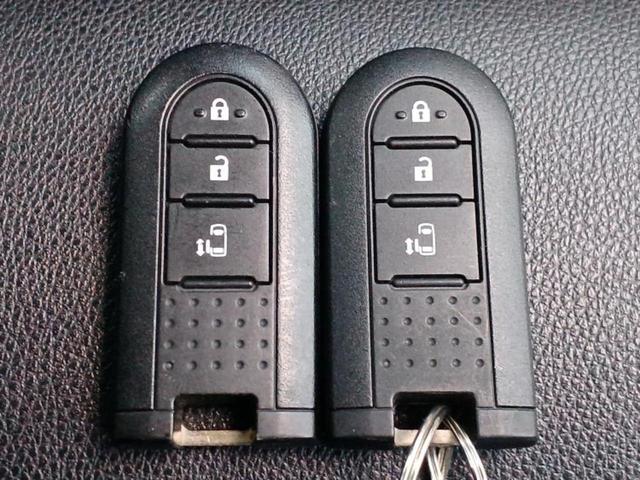 タント カスタムＸトップエディションＳＡ３　新品タイヤ／保証書／社外　ＳＤナビ／スマートアシスト（トヨタ・ダイハツ）／電動スライドドア／シートヒーター　運転席／車線逸脱防止支援システム／ドライブレコーダー　社外／ヘッドランプ　ＬＥＤ　ＤＶＤ再生（30枚目）