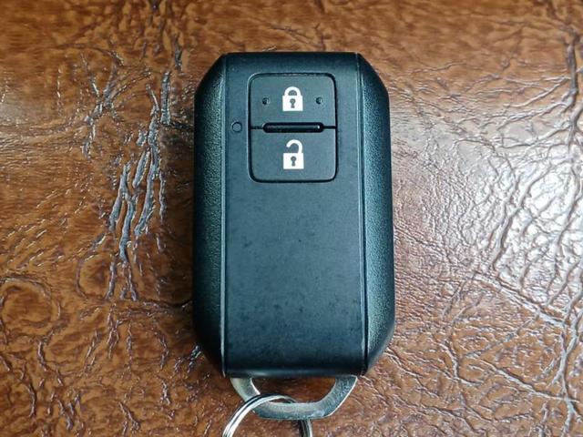 ハスラー Jスタイル 新品タイヤ/保証書/純正 9インチ SDナビ/デュアルカメラブレーキサポート(スズキ)/シートヒーター 前席/全方位モニター/車線逸脱防止支援システム/ヘッドランプ LED/USBジャック DVD再生(30枚目)