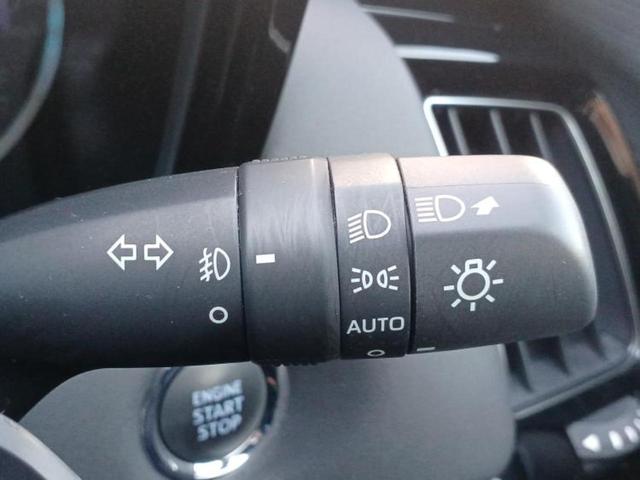 クラウン ＲＳ　保証書／純正　８インチ　ＳＤナビ／トヨタセーフティセンス／車線逸脱防止支援システム／ヘッドランプ　ＬＥＤ／Ｂｌｕｅｔｏｏｔｈ接続／ＥＴＣ／ＥＢＤ付ＡＢＳ／横滑り防止装置／アイドリングストップ（14枚目）