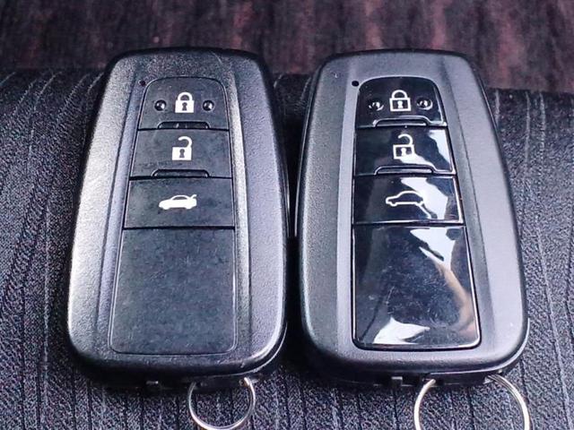 クラウン ＲＳ　保証書／純正　８インチ　ＳＤナビ／トヨタセーフティセンス／車線逸脱防止支援システム／ヘッドランプ　ＬＥＤ／Ｂｌｕｅｔｏｏｔｈ接続／ＥＴＣ／ＥＢＤ付ＡＢＳ／横滑り防止装置／アイドリングストップ（30枚目）