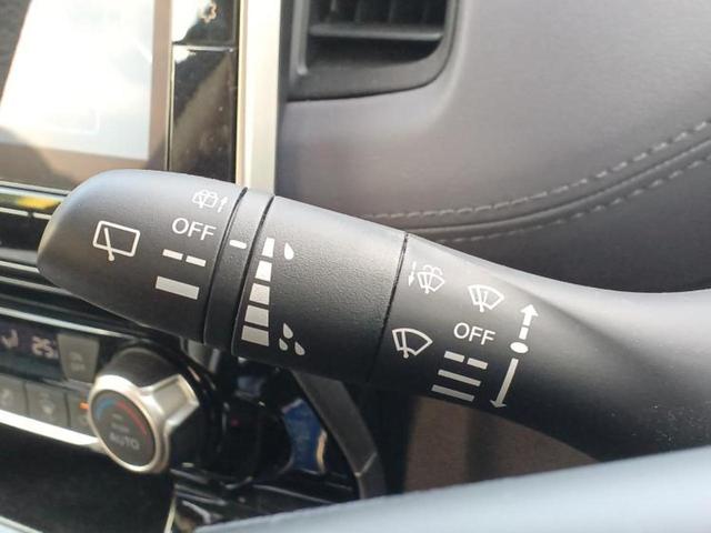 セレナ ｅパワーハイウェイスターＶ　保証書／純正　１０インチ　ＳＤナビ／インテリジェントルームミラー／エマージェンシーブレーキ／両側電動スライドドア／アラウンドビューモニター／車線逸脱防止支援システム／プロパイロット　全周囲カメラ（15枚目）